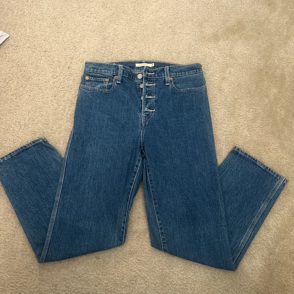 Levi's Women's Straight Leg Blue Jeans